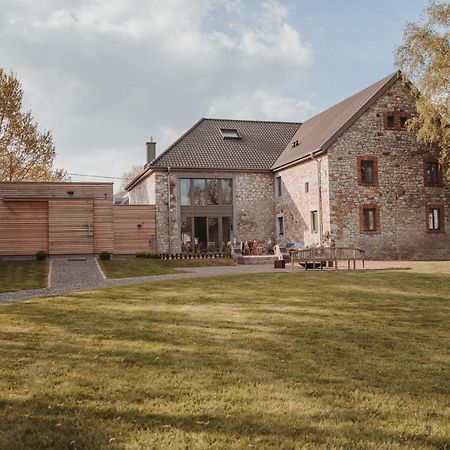 Gut Stangs B&B Raeren Exteriör bild