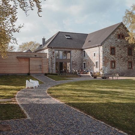 Gut Stangs B&B Raeren Exteriör bild